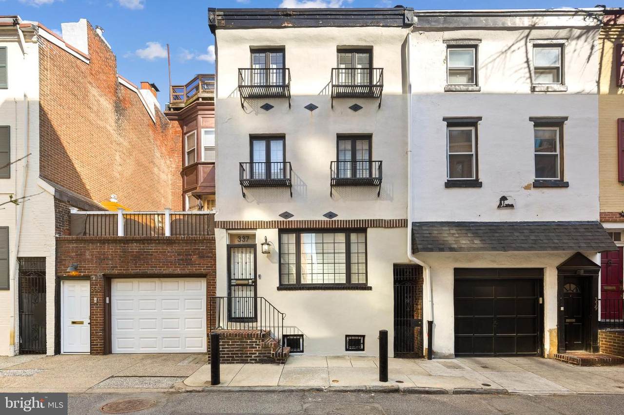 337 Hicks Street - Photo 1