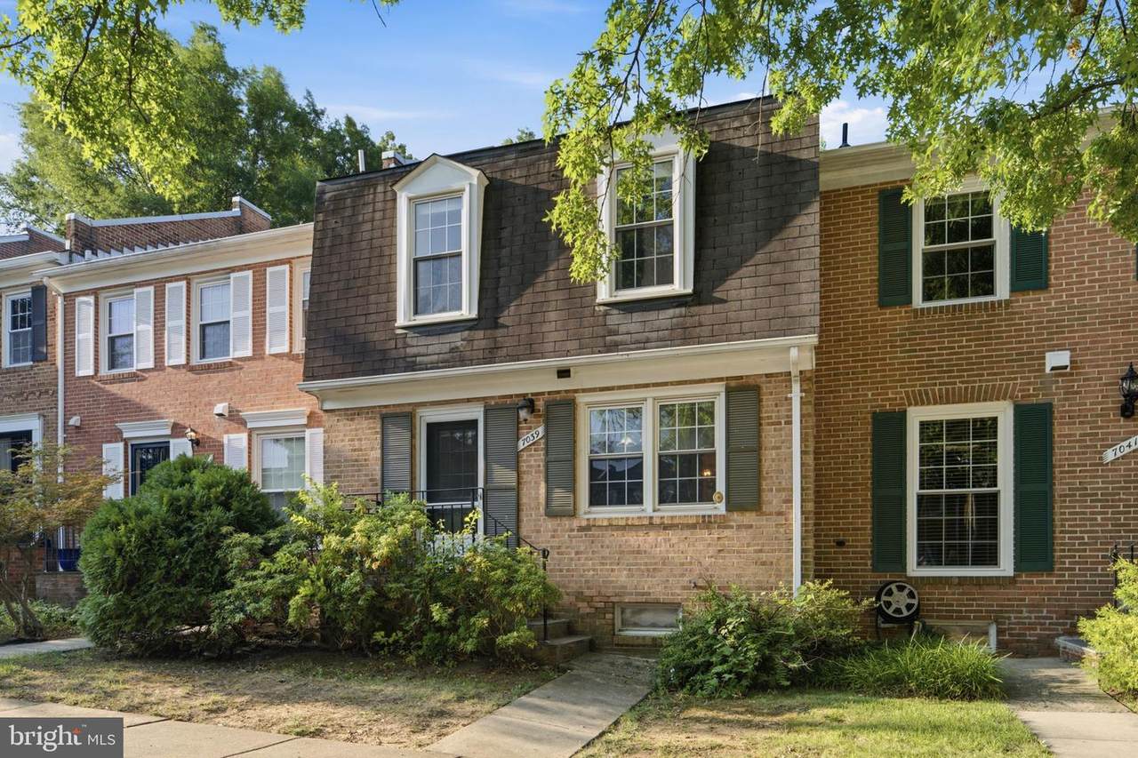 7039 Bradwood Court - Photo 1