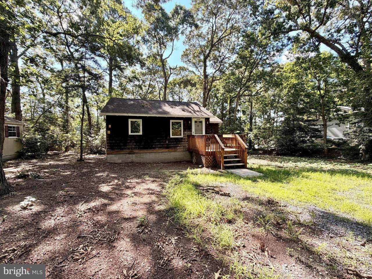 18587 Sylvan Dr - Photo 1