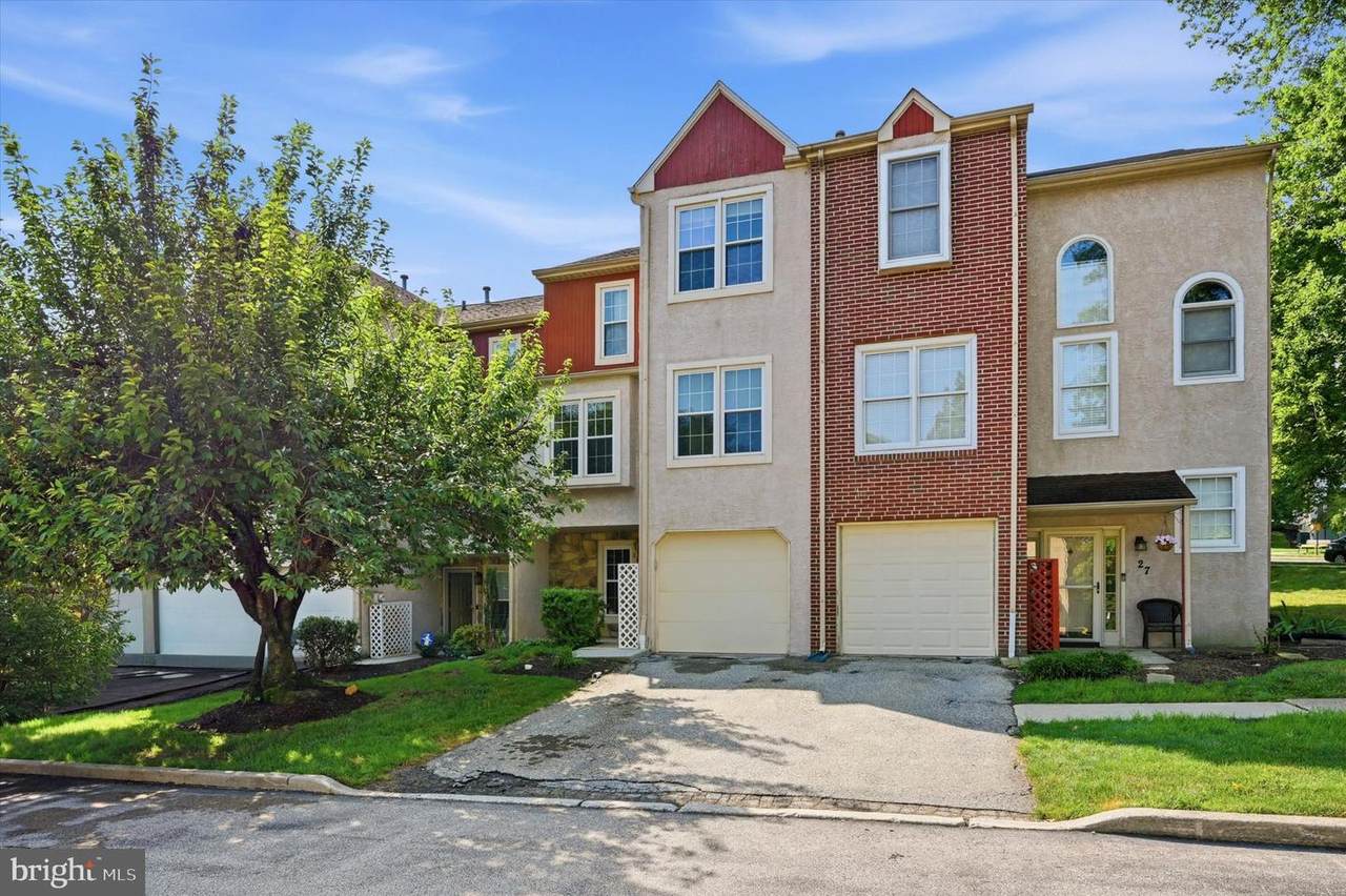 1 Forsythia Court - Photo 1