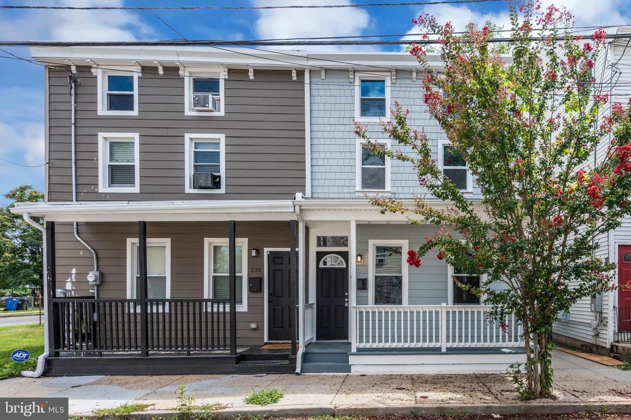 214 Jones Avenue - Photo 1