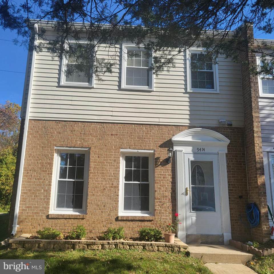 9414 Packard Way - Photo 1