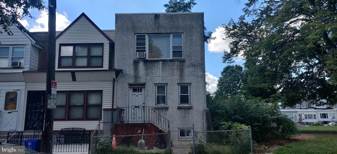 2538 Dewey Street - Photo 1