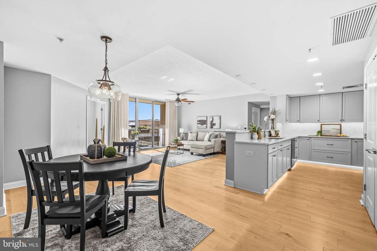 1020 Highland Street - Photo 1