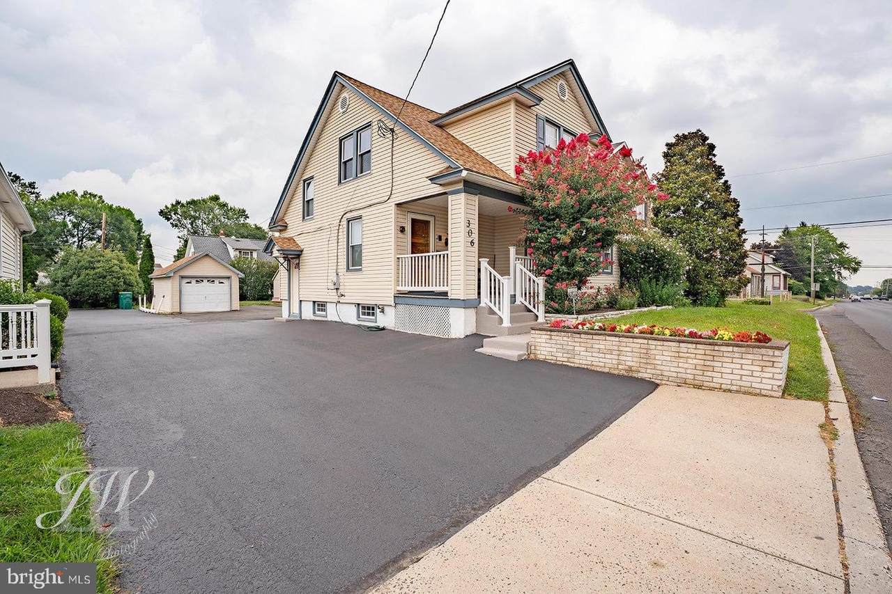 306 Oxford Valley Road - Photo 1