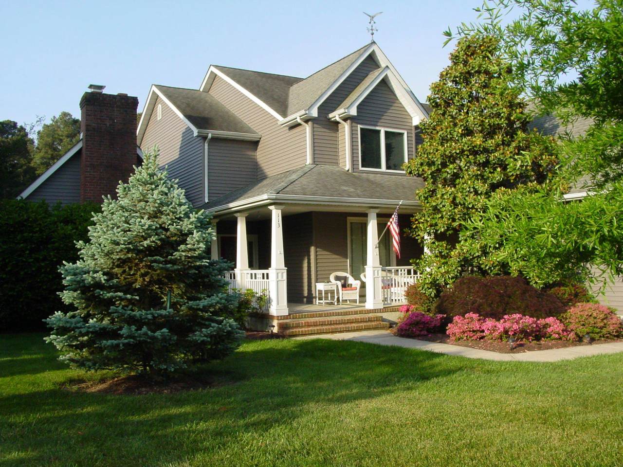 https://bt-photos.global.ssl.fastly.net/brightmls/1280_boomver_1_805219421694-2.jpg