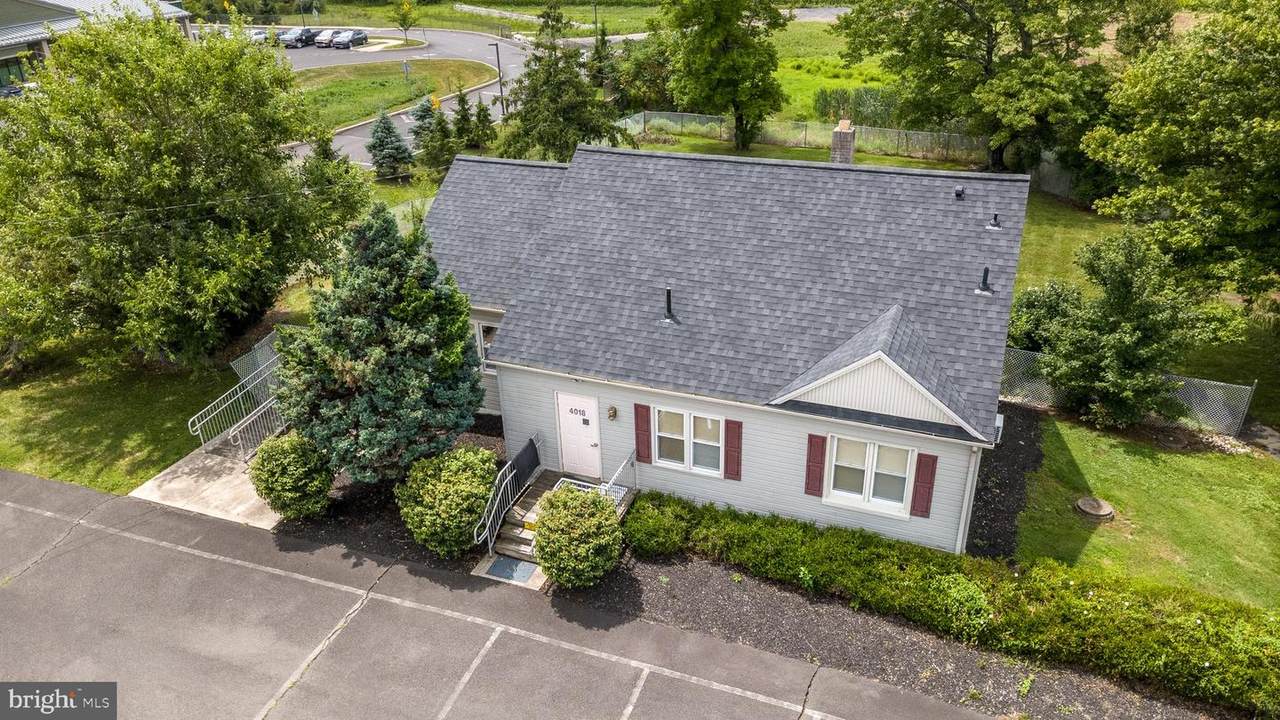 4018 Durham - Photo 1