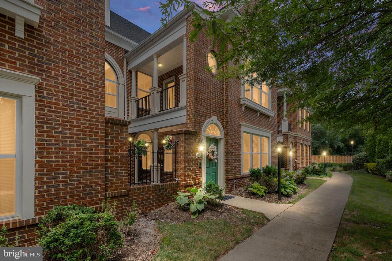 8605 Liberty Trl - Photo 1