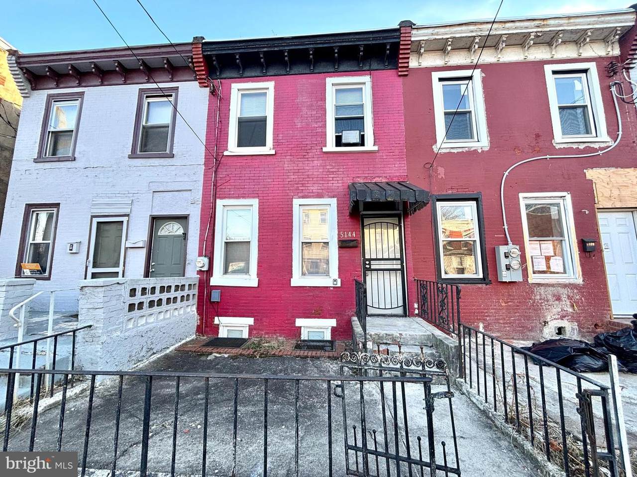 5144 Stiles Street - Photo 1
