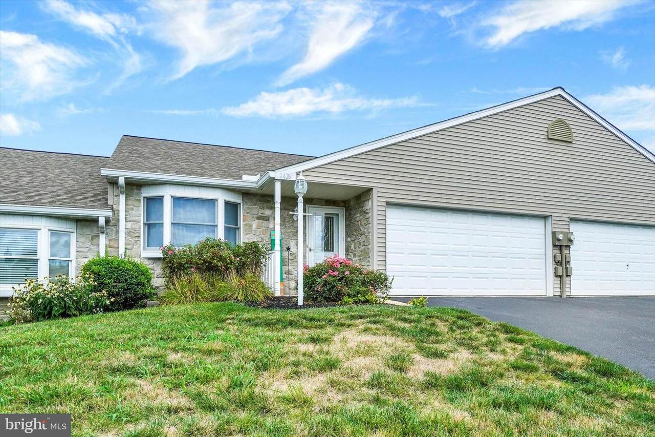 2426 Winterberry Lane - Photo 1