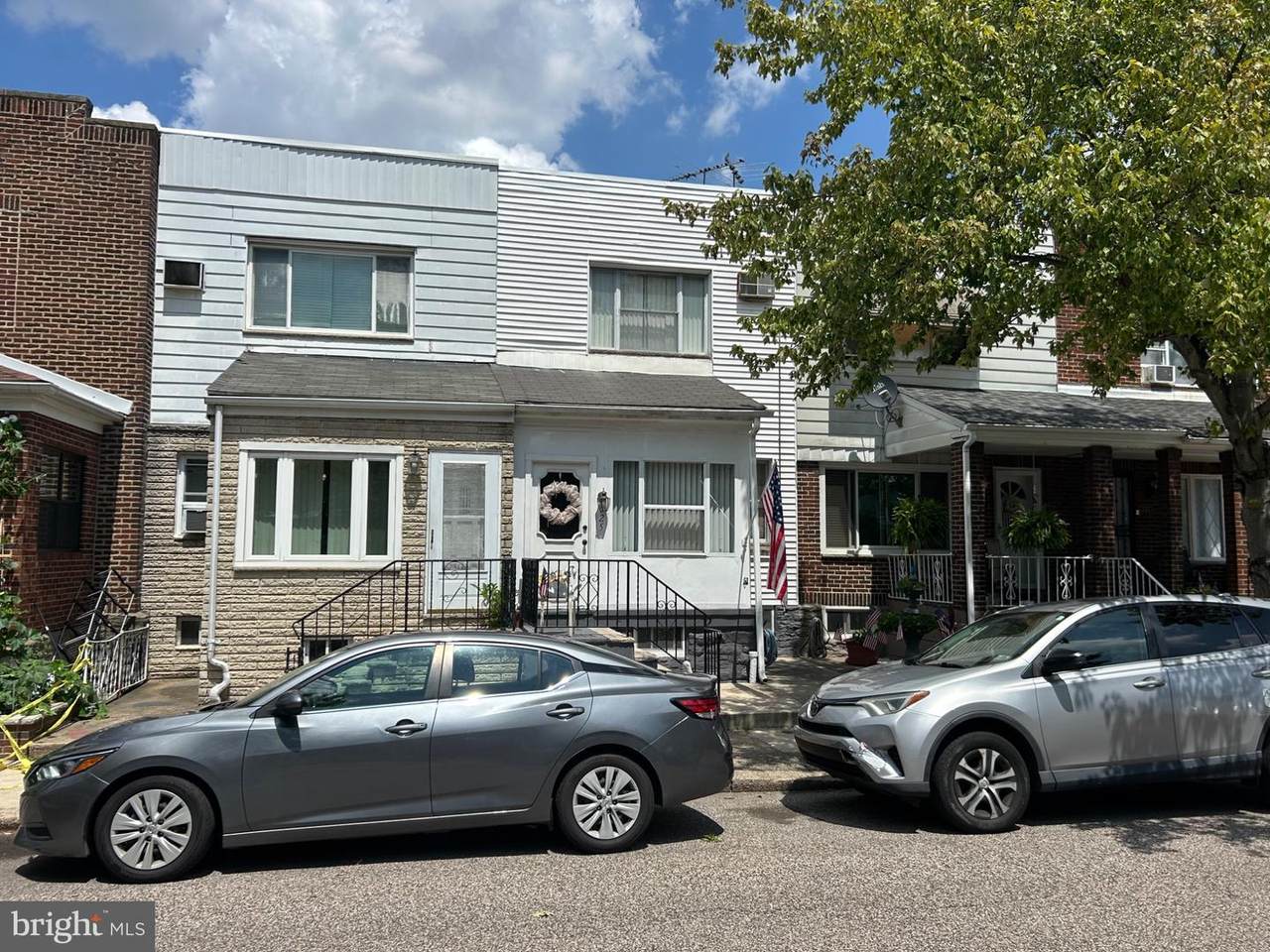 725 Mollbore Terrace - Photo 1