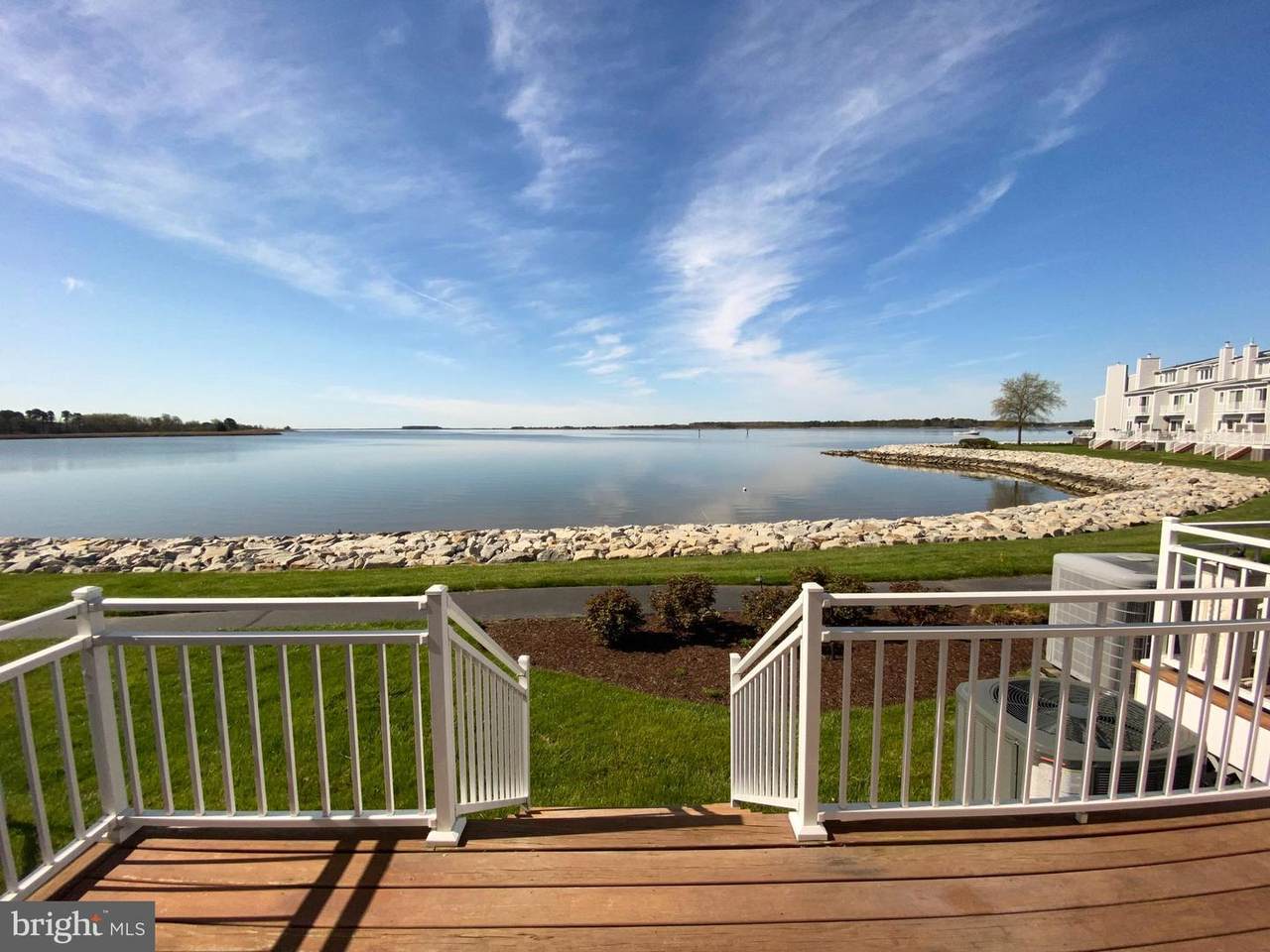 1107 Oyster Cove Drive - Photo 1