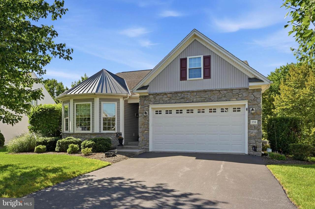 1715 Magnolia Court - Photo 1