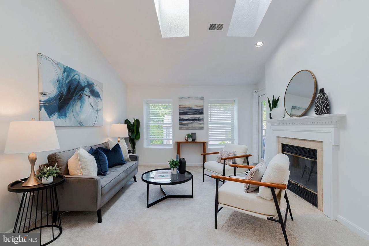 7703 Lafayette Drive - Photo 1