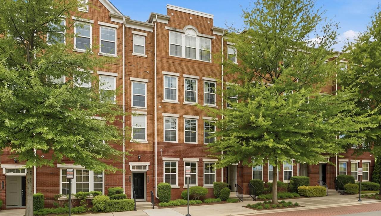 2939 Finsbury Place - Photo 1