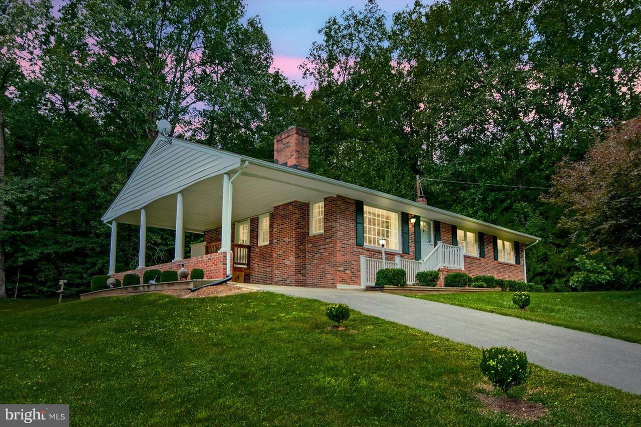 8420 Robert E Lee Drive - Photo 1