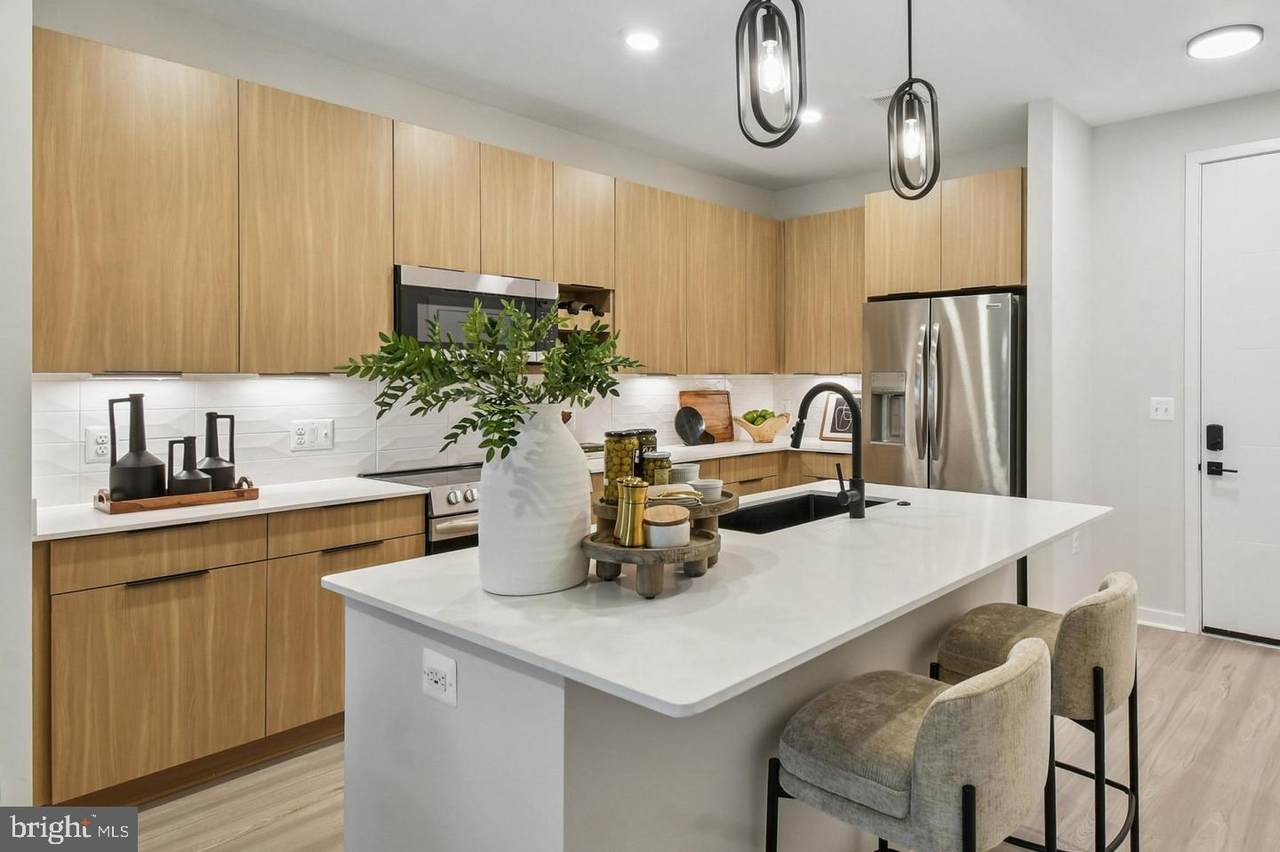43601 Charitable Street - Photo 1