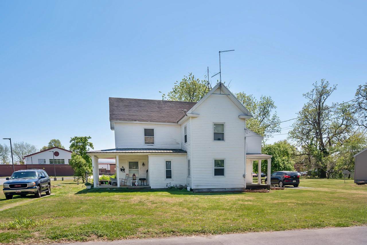 112 Noble Avenue - Photo 1