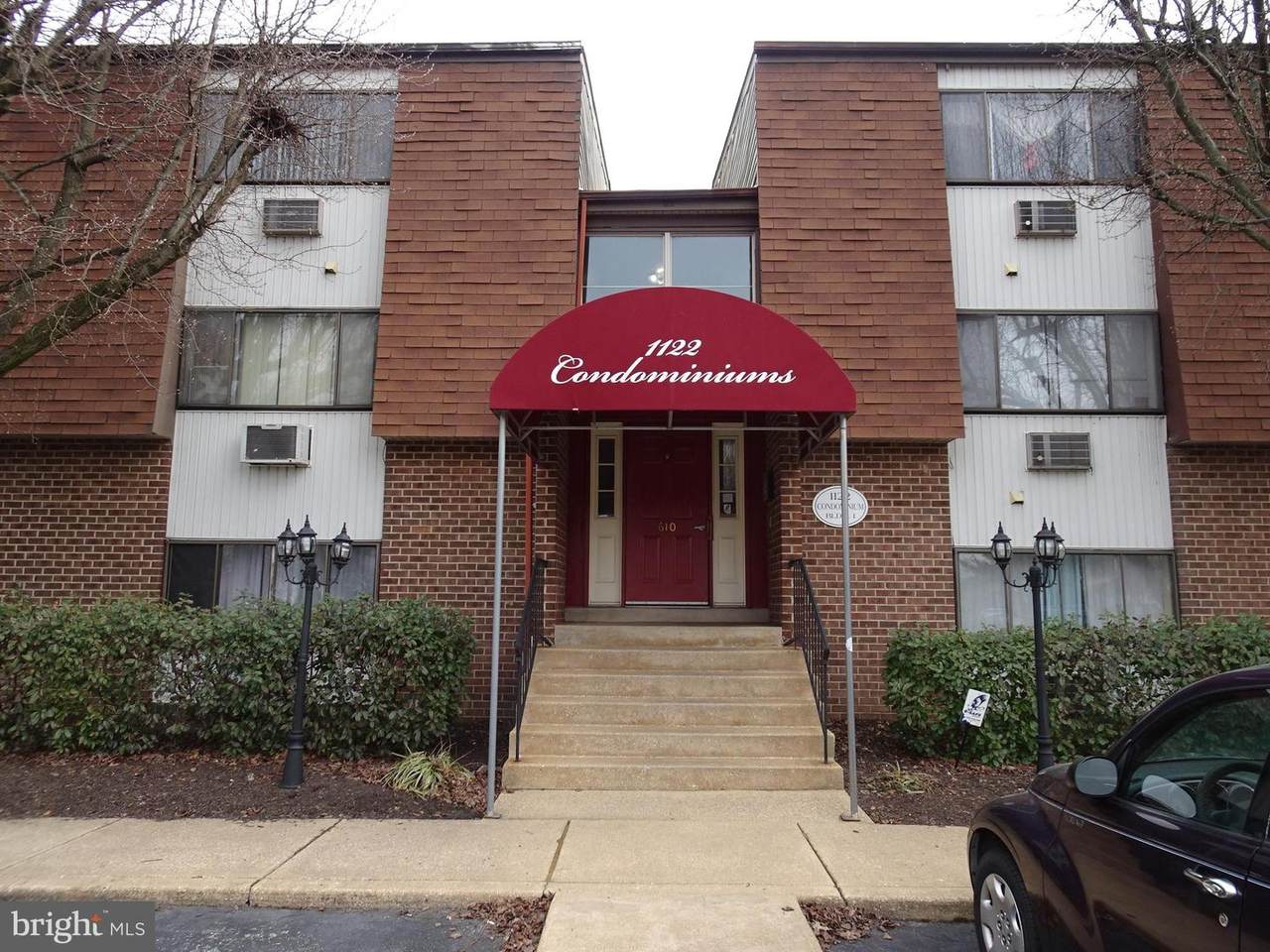 610 11TH Street - Photo 1