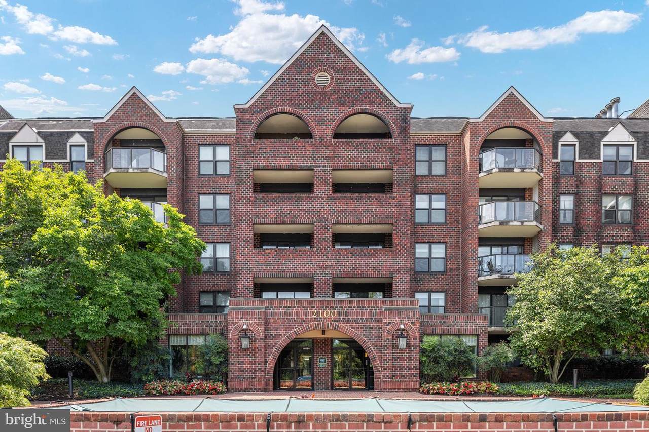 2100 Langston Boulevard - Photo 1