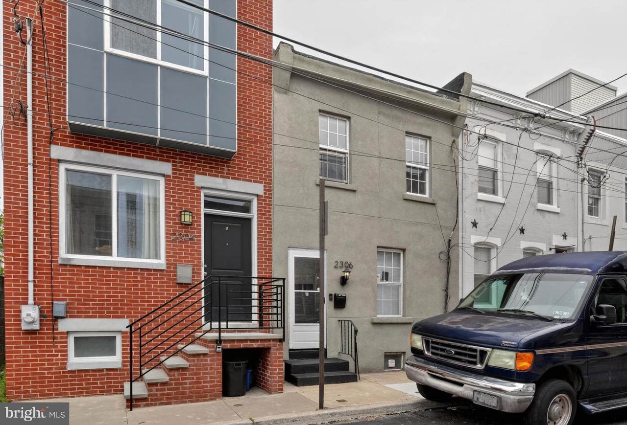 2306 Mercer Street - Photo 1