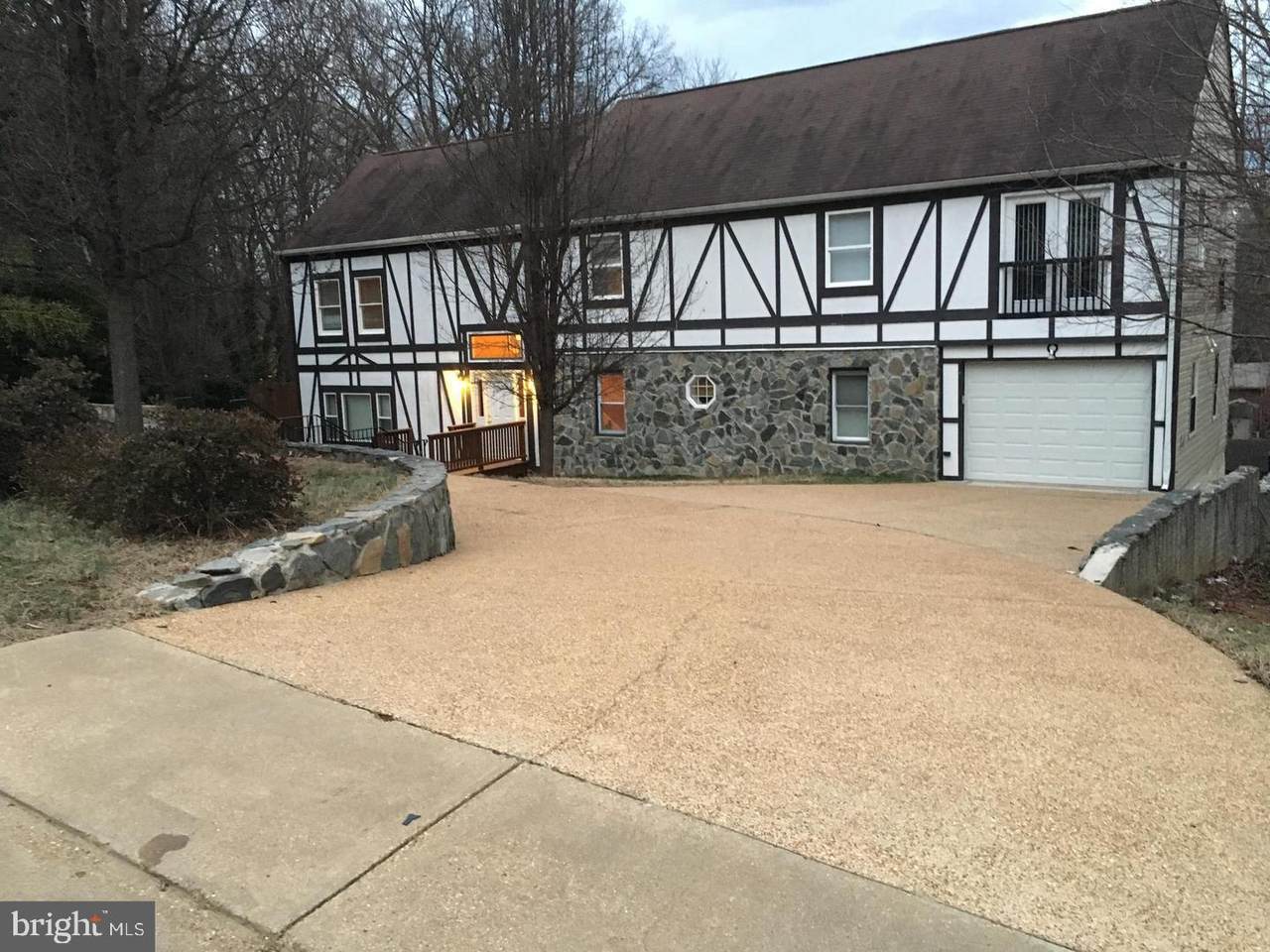 8505 Richmond Avenue - Photo 1