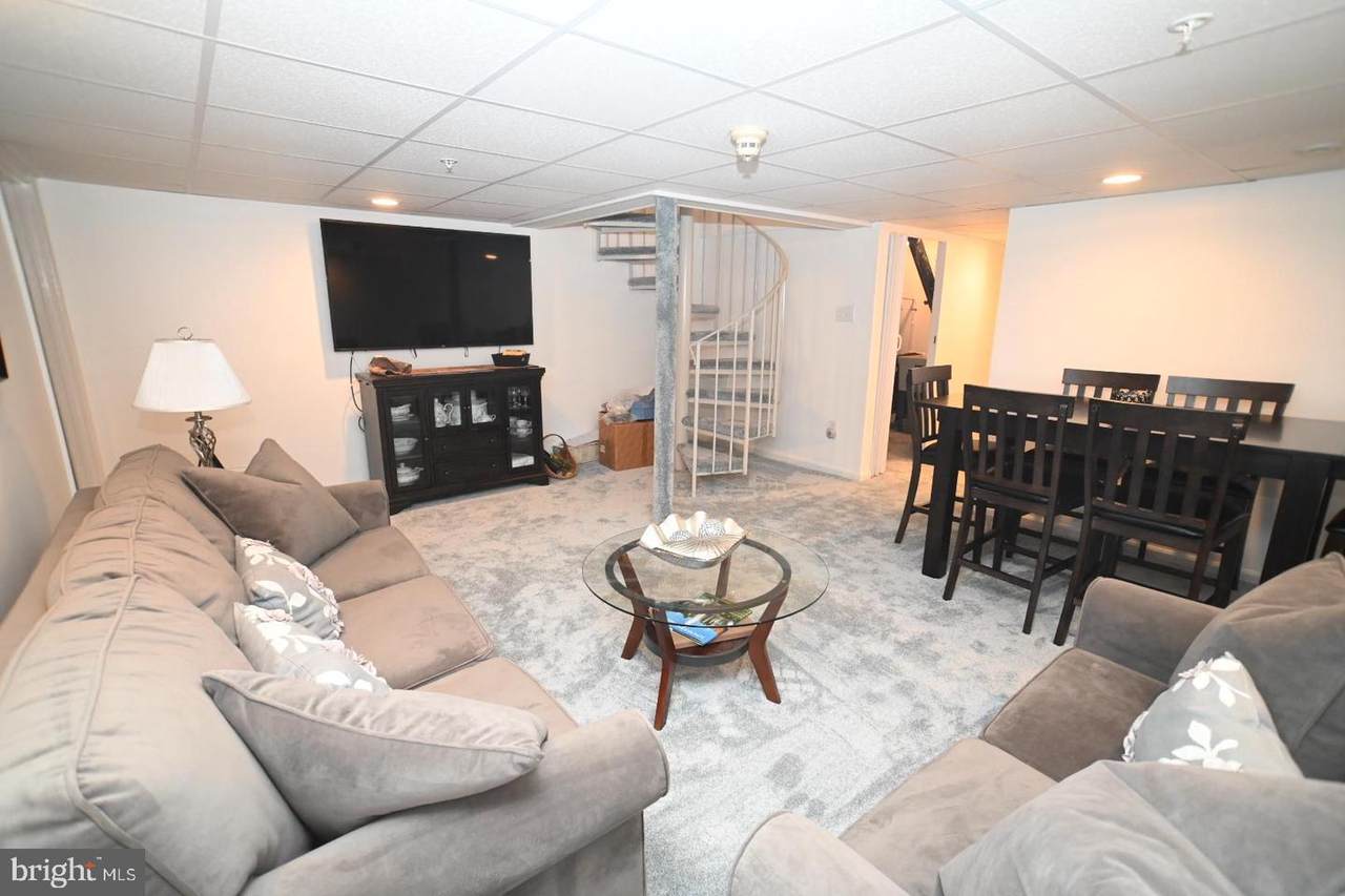 10105 Centennial Station - Photo 1