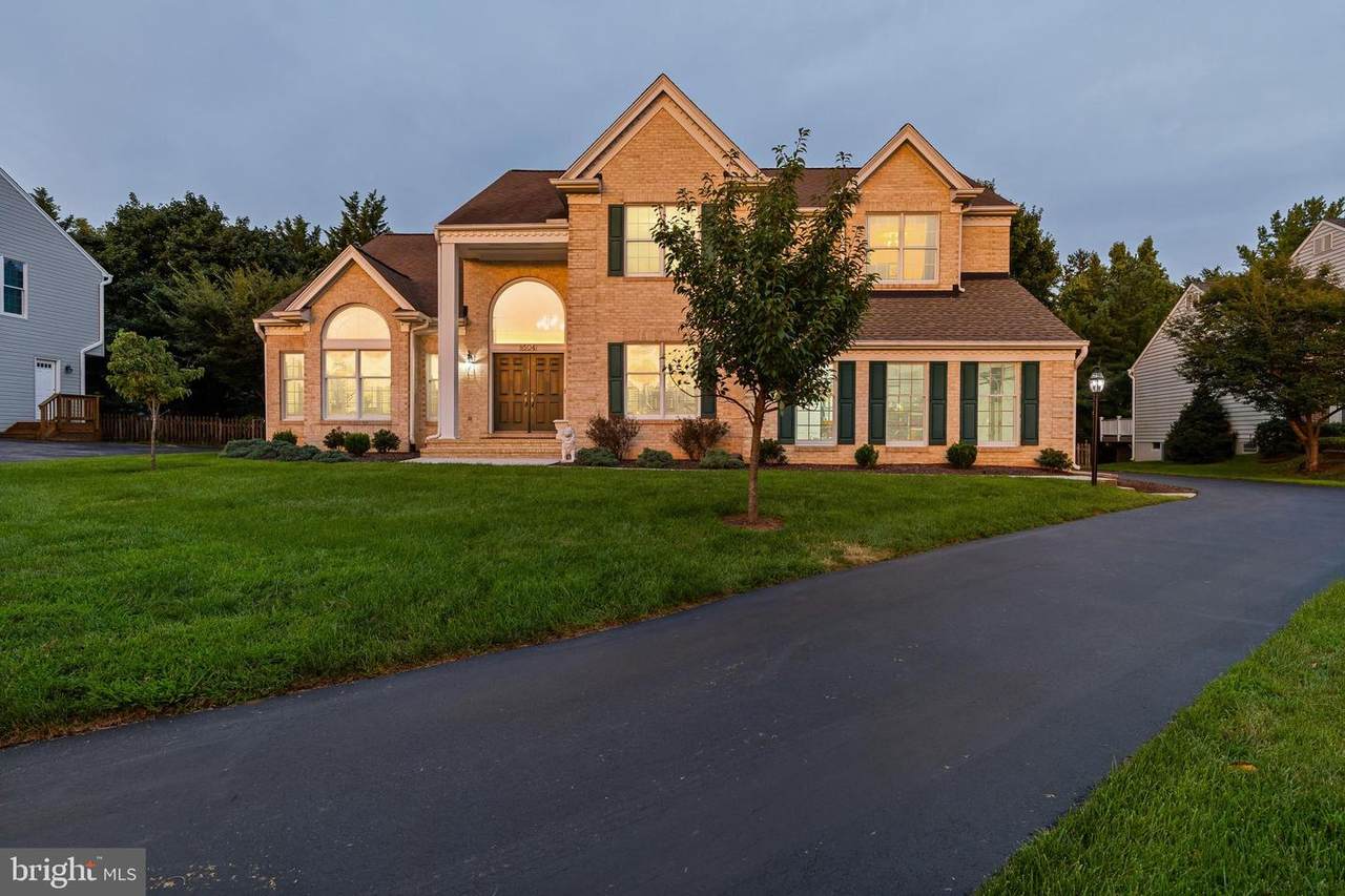 8504 Southfields Circle - Photo 1