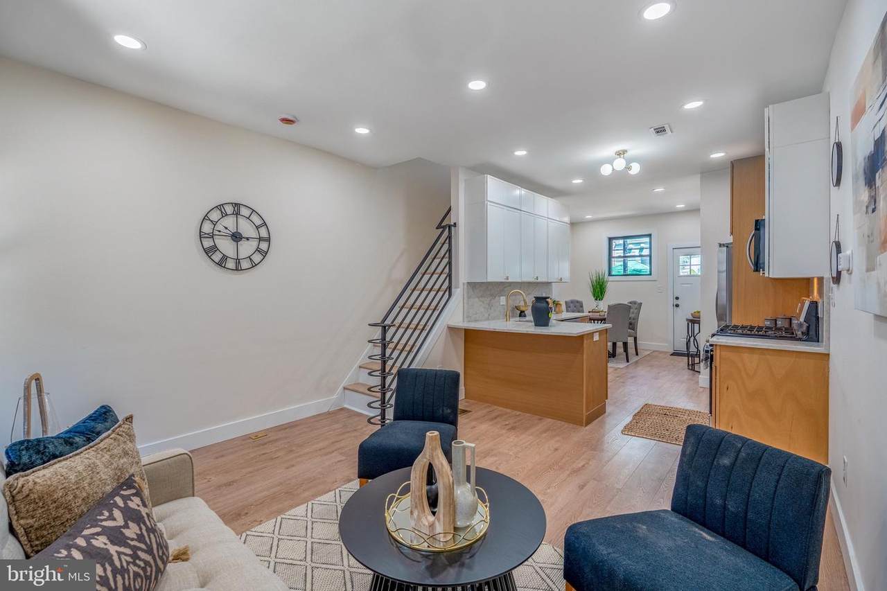 1405 Corlies Street - Photo 1