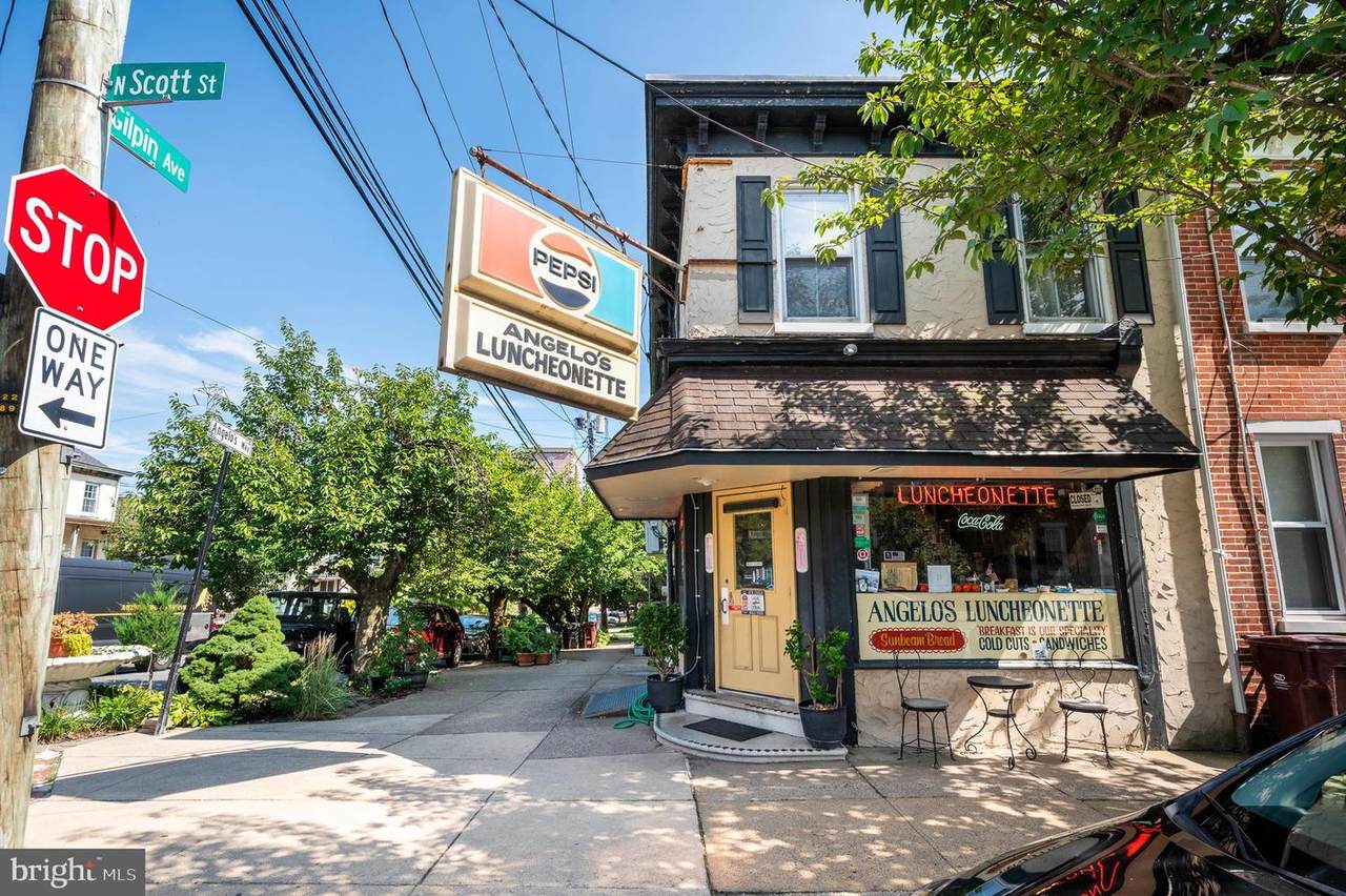 1722 Scott Street - Photo 1