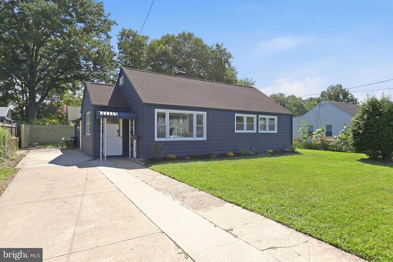 3227 Wayne Road - Photo 1