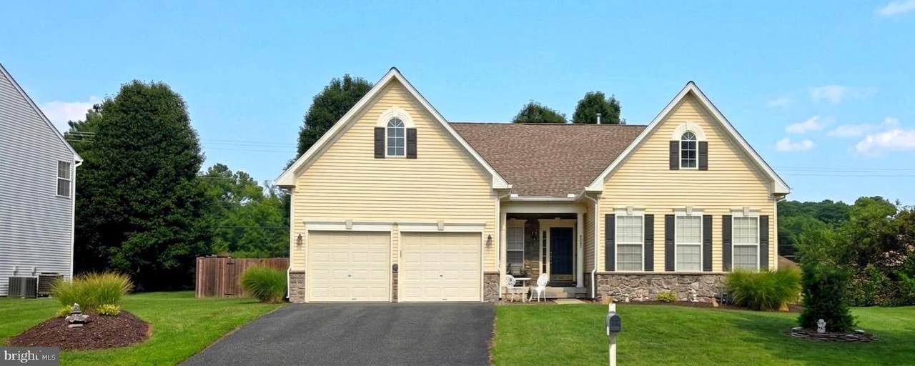 417 Osprey Circle - Photo 1