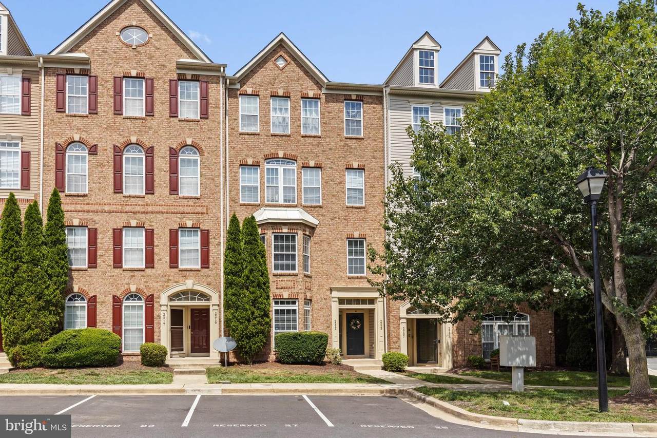 2221 Ivy Lane - Photo 1
