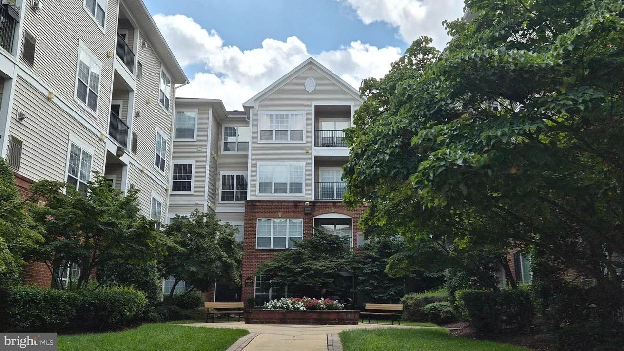 4862 Eisenhower Avenue - Photo 1
