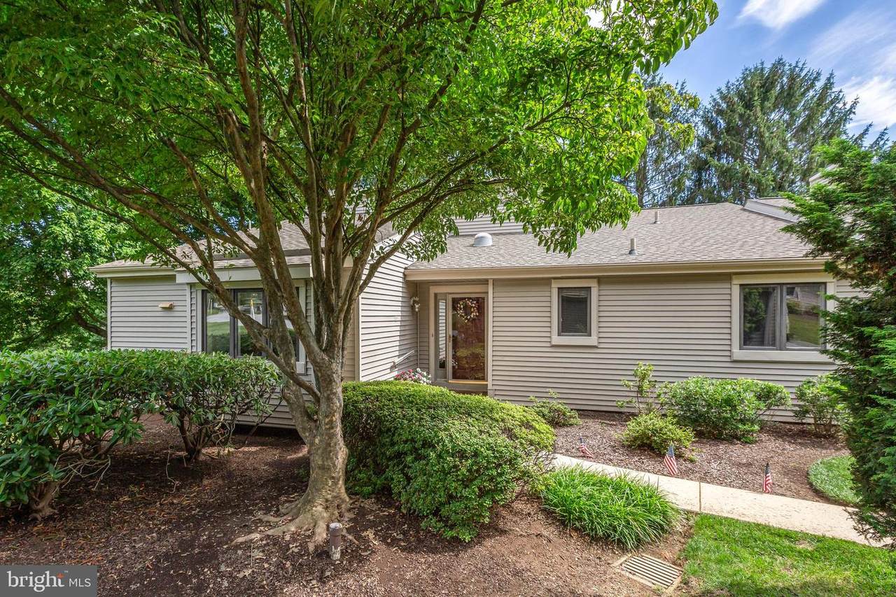 556 Franklin Way - Photo 1