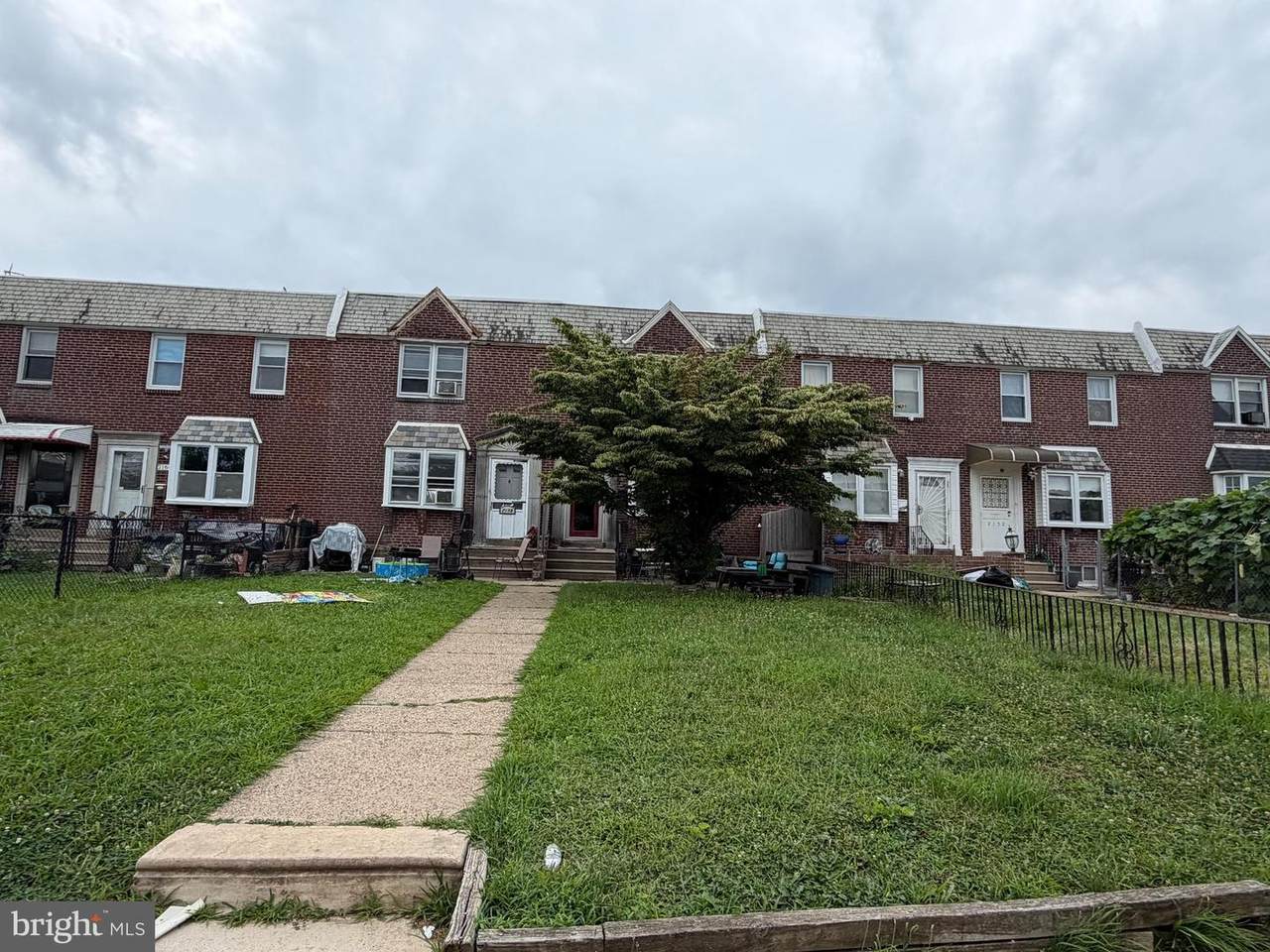 2156 Glenview Street - Photo 1