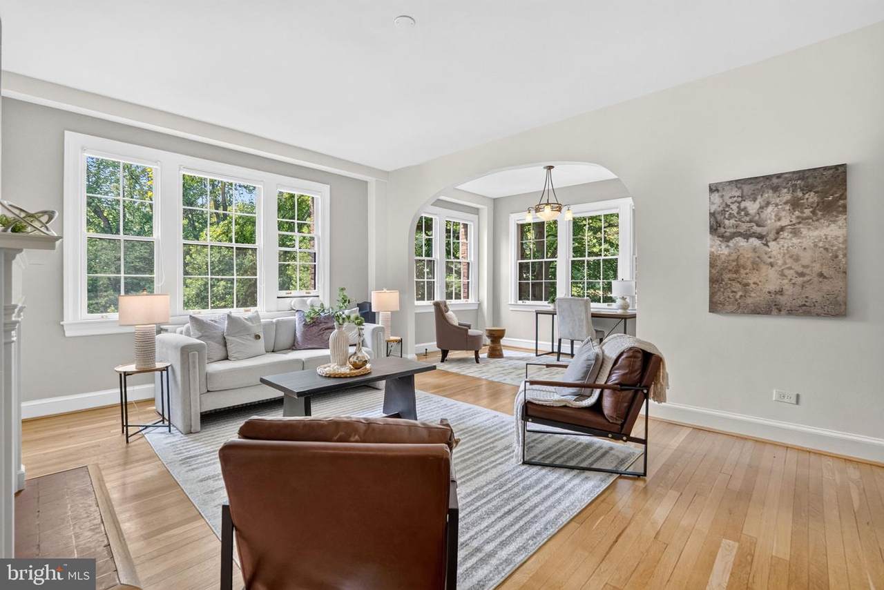 3041 Sedgwick Street - Photo 1