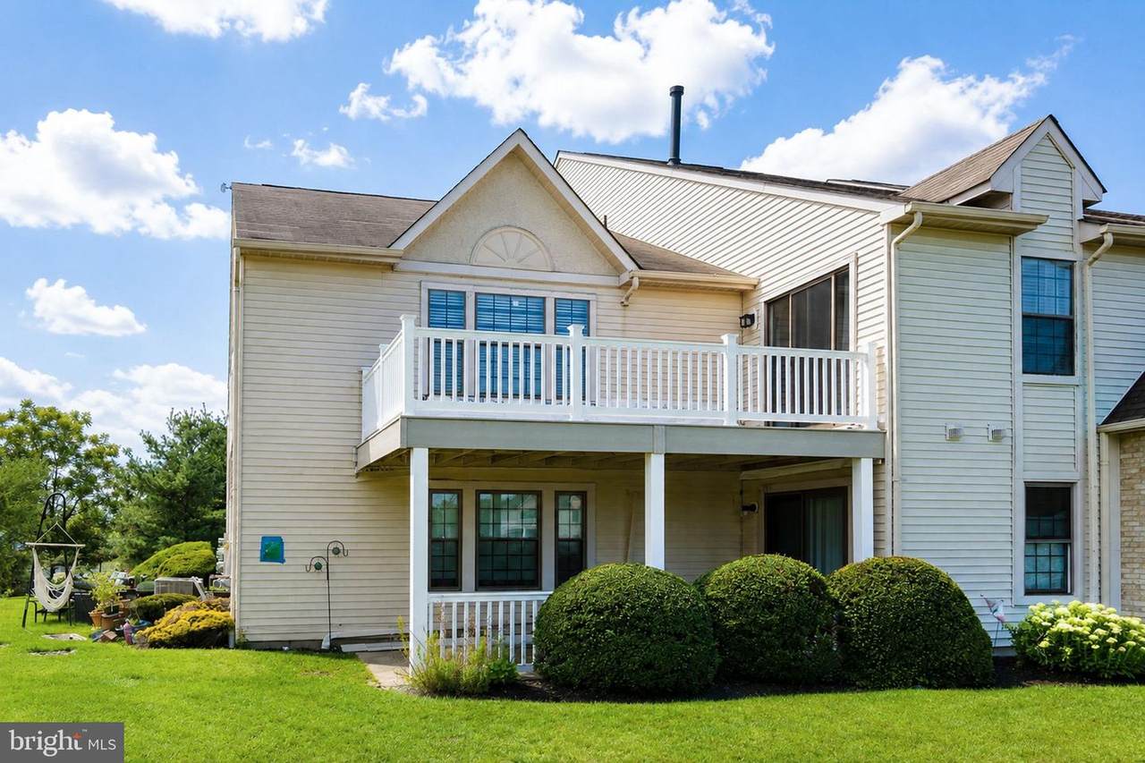 12 Harrogate Court - Photo 1