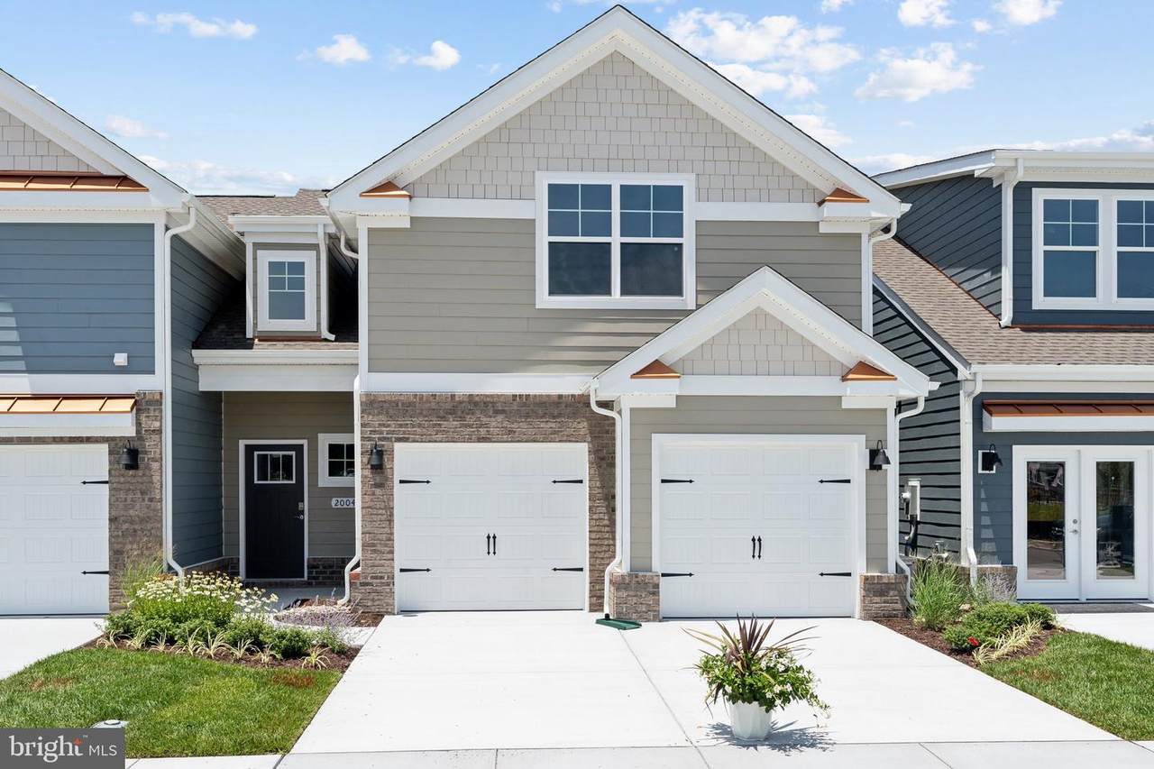 1312 Treviso Bay - Photo 1