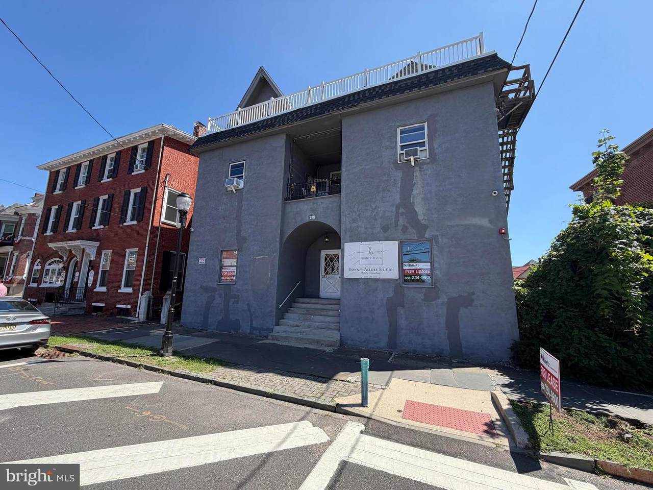 215 High Street - Photo 1