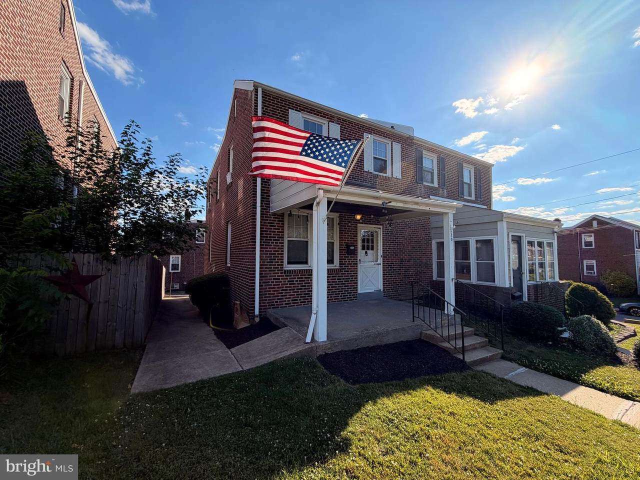 1720 Beech Street - Photo 1