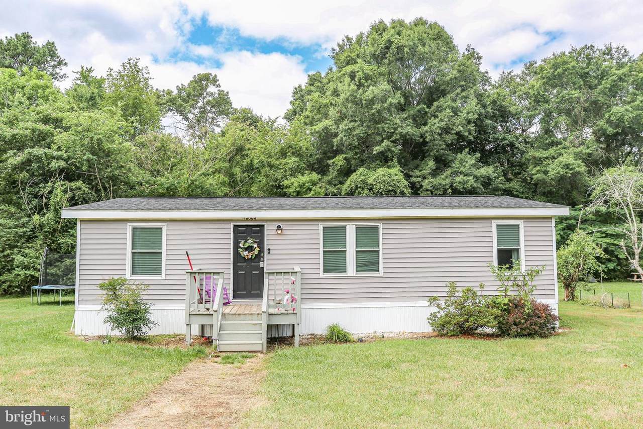 16064 Chester Lane - Photo 1
