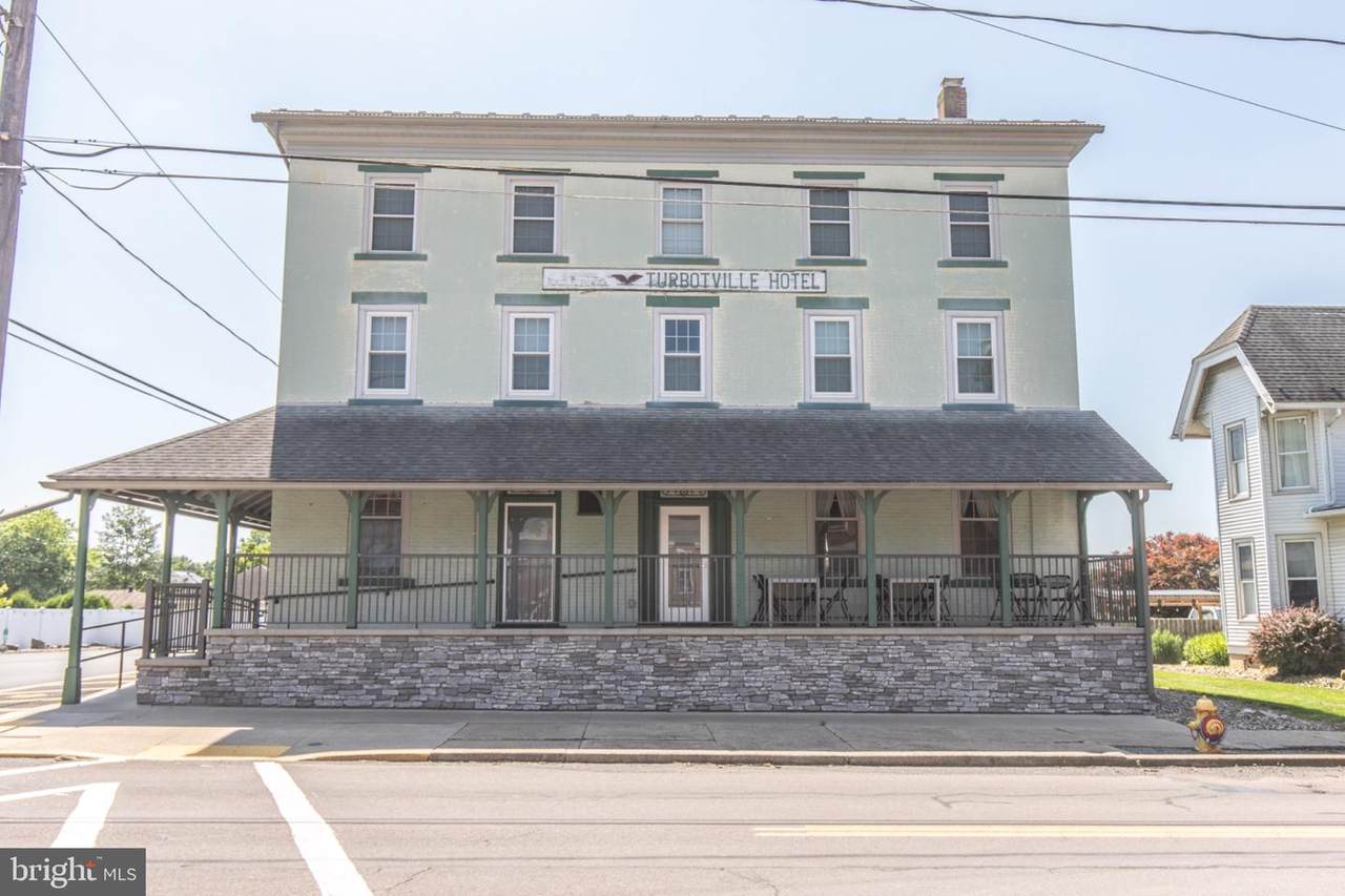 305 Main Street - Photo 1