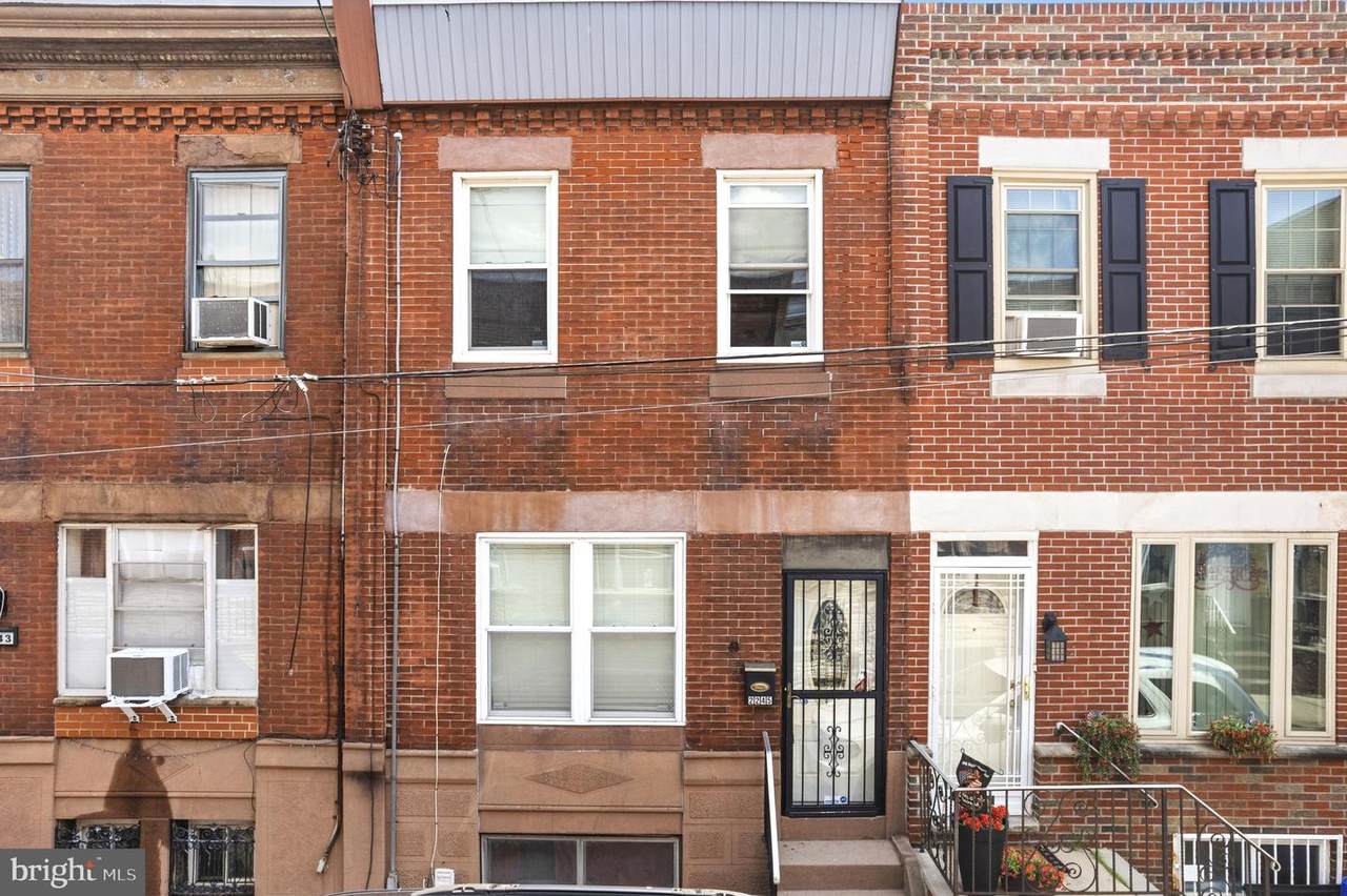 2245 Hicks Street - Photo 1