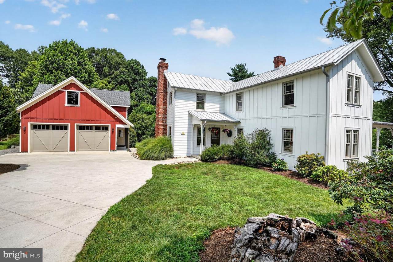 10526 Marbury Road - Photo 1