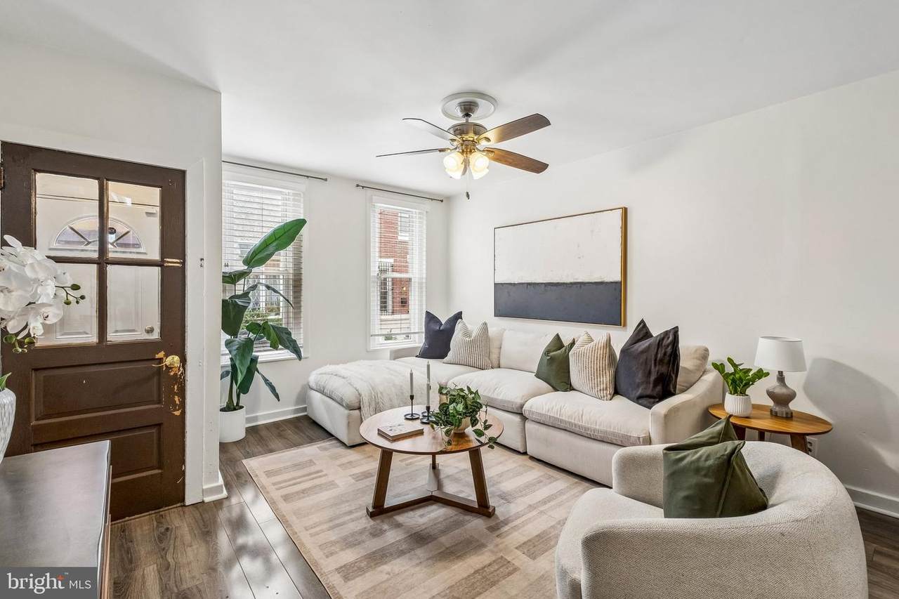 541 Sigel Street - Photo 1