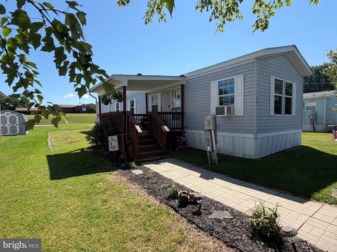 128 Country Lane - Photo 1