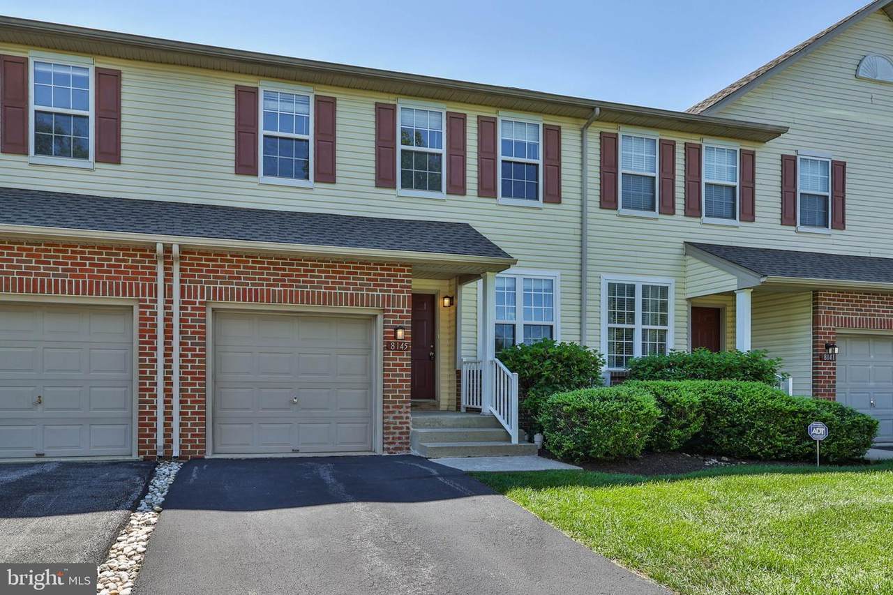 8145 Cross Creek Circle - Photo 1