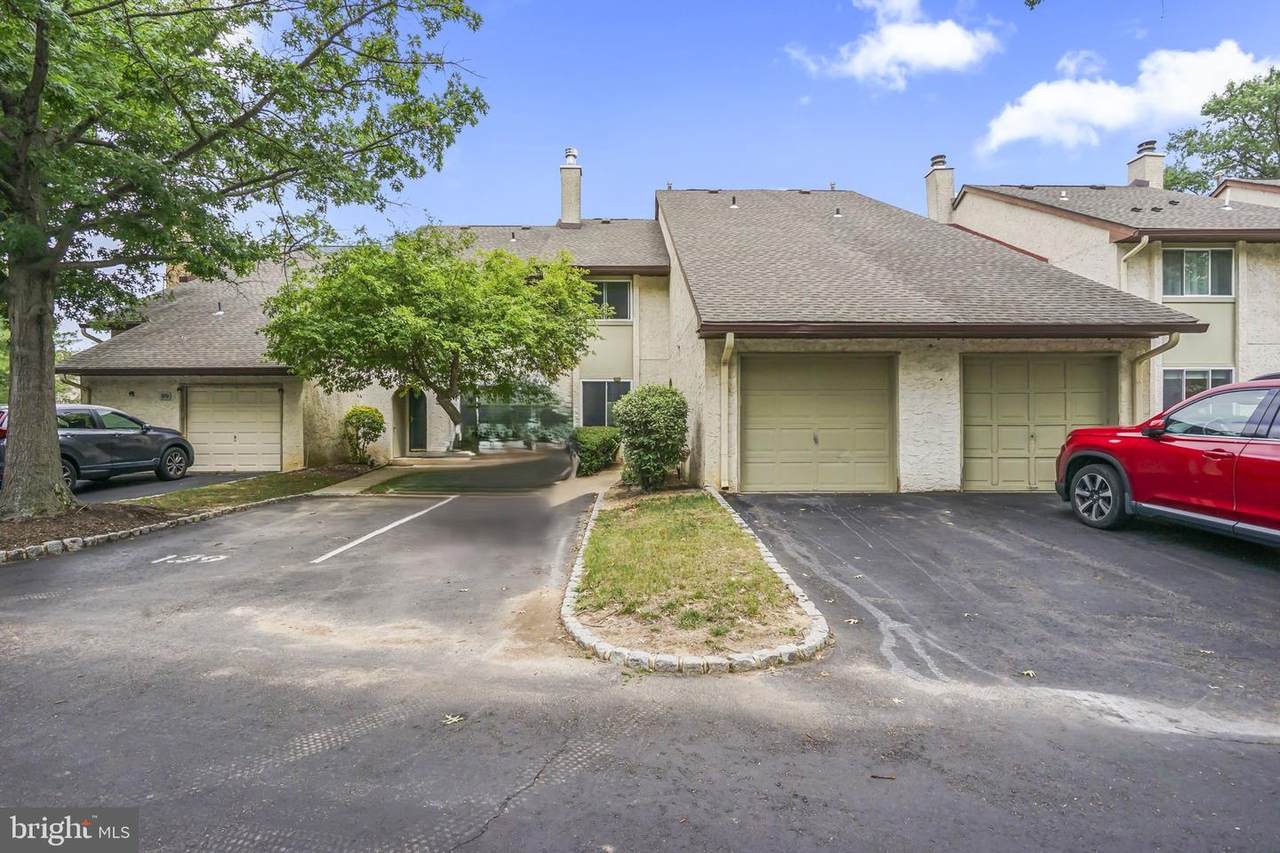 95 Thoreau Drive - Photo 1