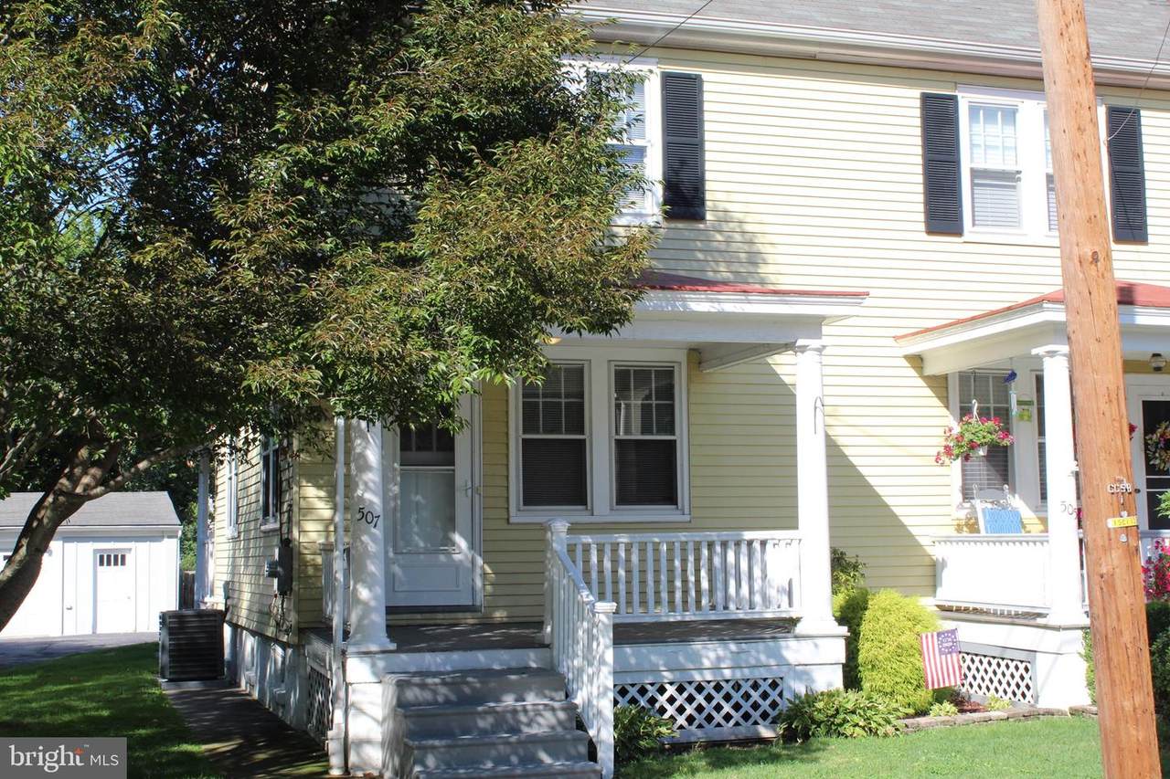 507 Tremont Street - Photo 1